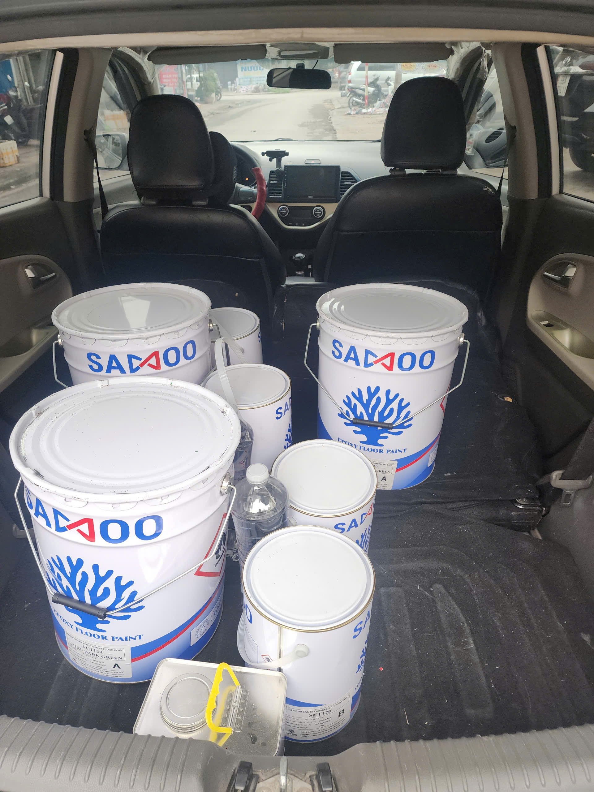 Sơn Epoxy Tự San Phẳng Sanhoo – Bề Mặt Phẳng Đẹp, Chịu Lực Cao